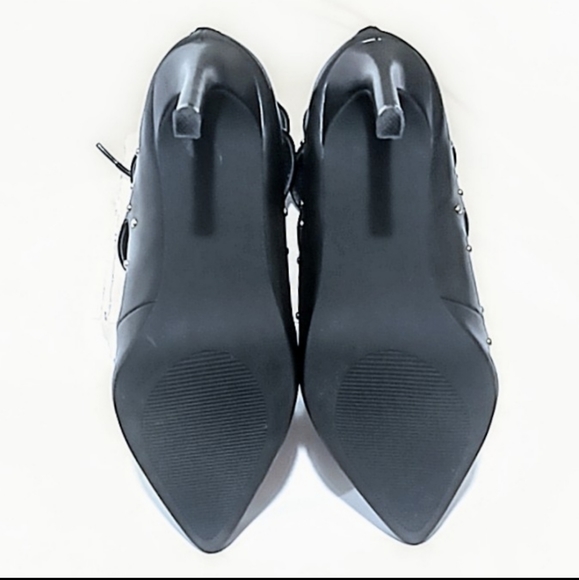 Sexy Black Heels - Picture 4 of 6